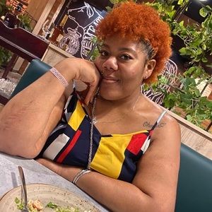 Meet your Posher, Zakiya